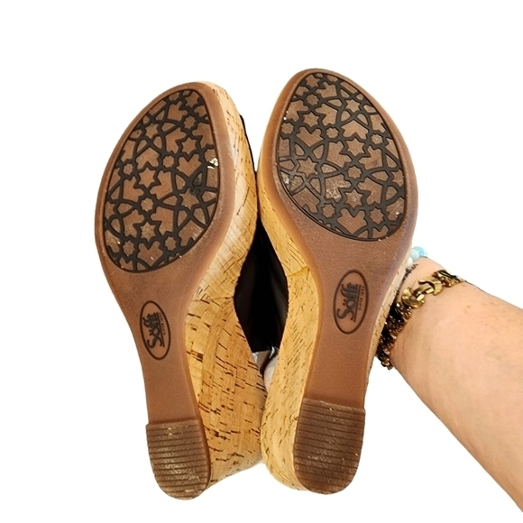 Sofft Womens Black Leather Open Toe Wedge Heels Size 7.5 7 1/2 Sling Back - Picture 3 of 6